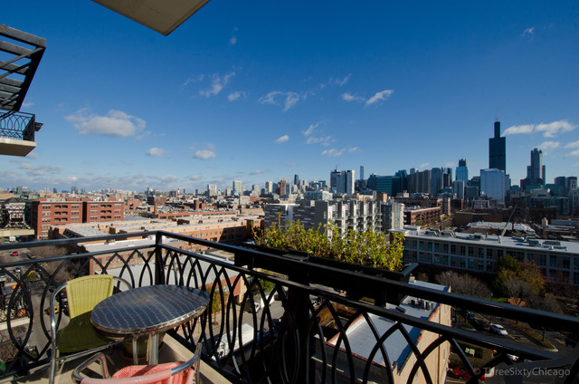 1201 West Adams Street, Unit 905 Chicago, IL 60607 - Photo 18 of 19 a city view from a balcony