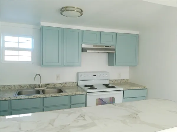 $900 | 801 South Alameda Street, Unit A, Corpus Christi, TX 78404