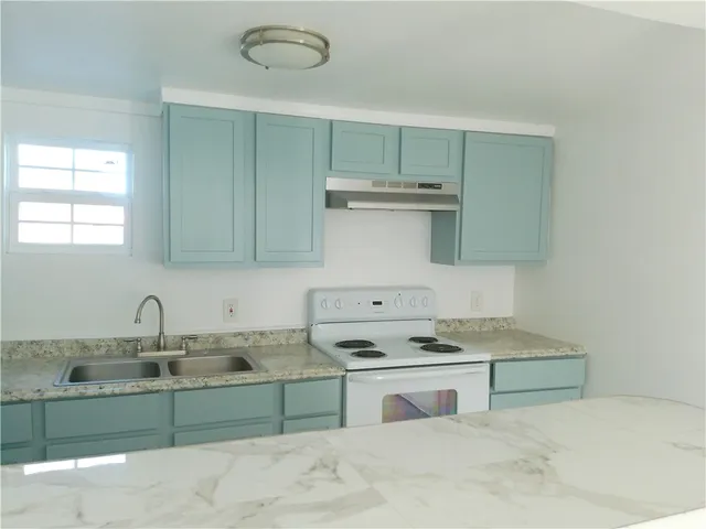 $900 | 801 South Alameda Street, Unit A, Corpus Christi, TX 78404