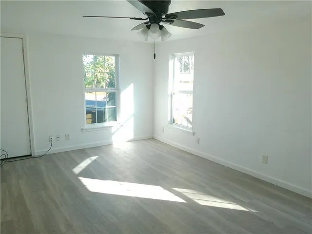 $900 | 801 South Alameda Street, Unit A, Corpus Christi, TX 78404