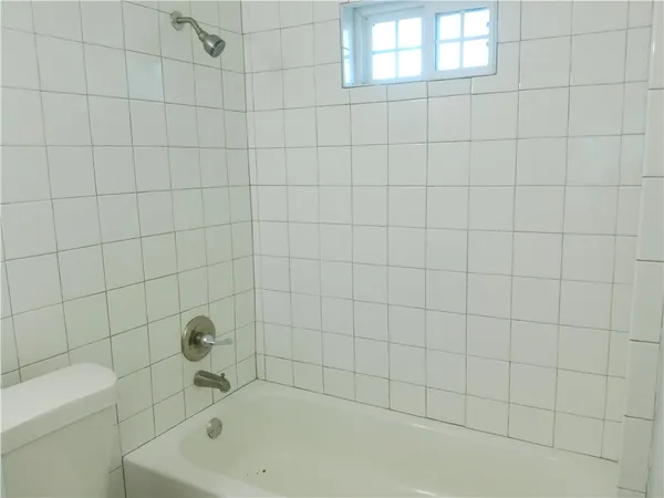 $900 | 801 South Alameda Street, Unit A, Corpus Christi, TX 78404
