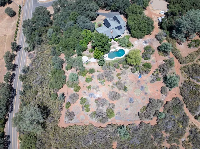 $1,400,000 | 2401 Sanford Drive, Rescue, CA 95672