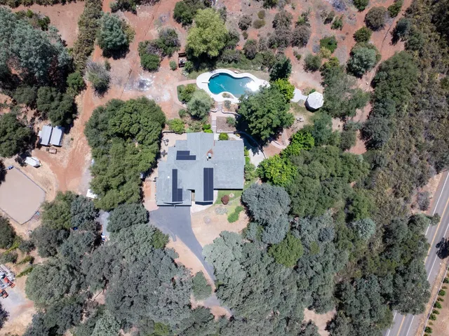 $1,400,000 | 2401 Sanford Drive, Rescue, CA 95672