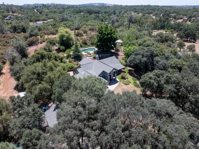 $1,400,000 | 2401 Sanford Drive, Rescue, CA 95672