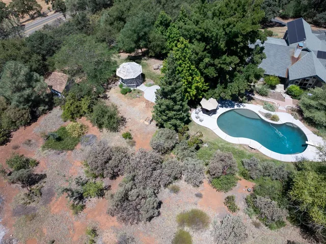 $1,400,000 | 2401 Sanford Drive, Rescue, CA 95672