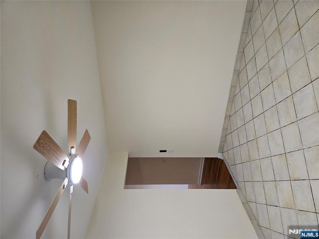 581 High Mountain Road, Unit 1 North Haledon, NJ 07508 - Photo 7 of 9