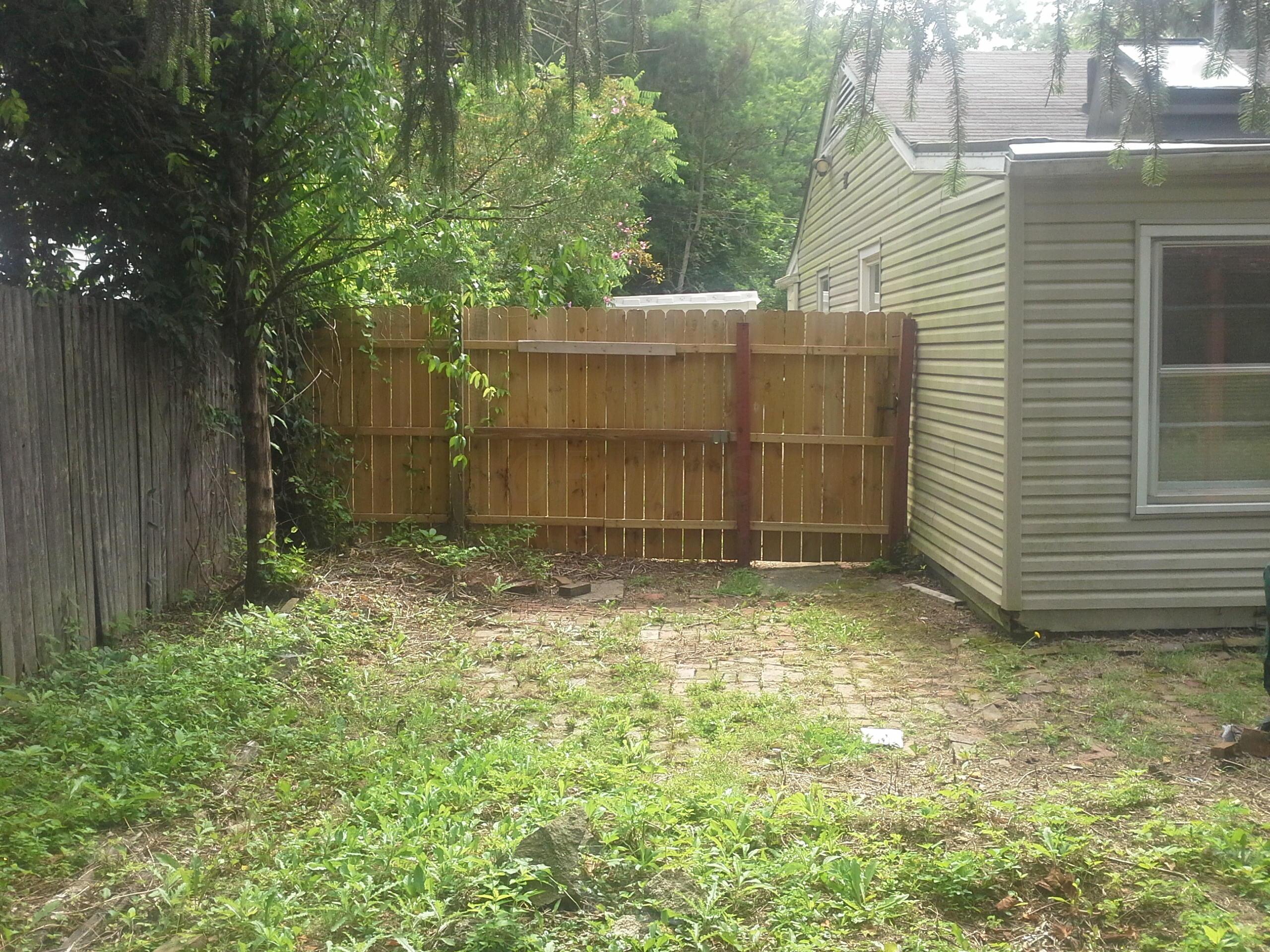 1243 Shady Lane Road Columbus, OH 43227 - Photo 3 of 9 Gallery Image 3