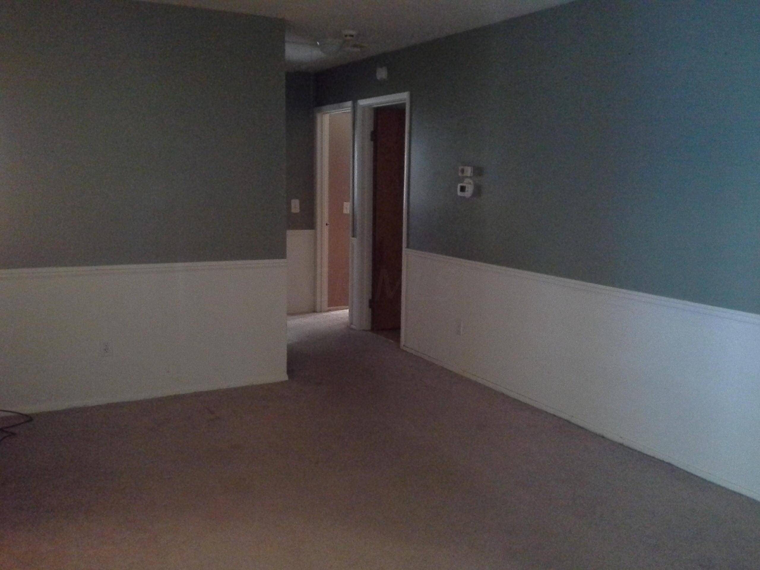 1243 Shady Lane Road Columbus, OH 43227 - Photo 7 of 9 Gallery Image 7