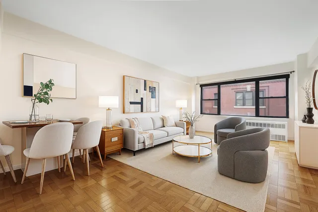 $550,000 | 210 East 36th Street, Unit 6E | Murray Hill
