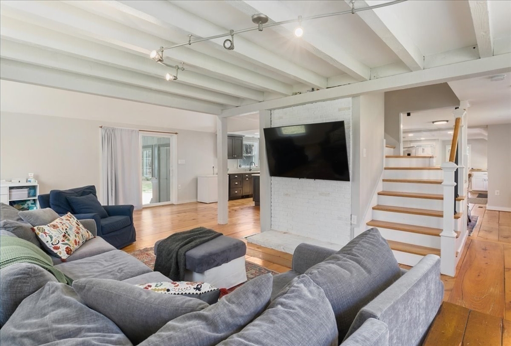 702 Main Street Boxford, MA 01921 - Photo 20 of 40