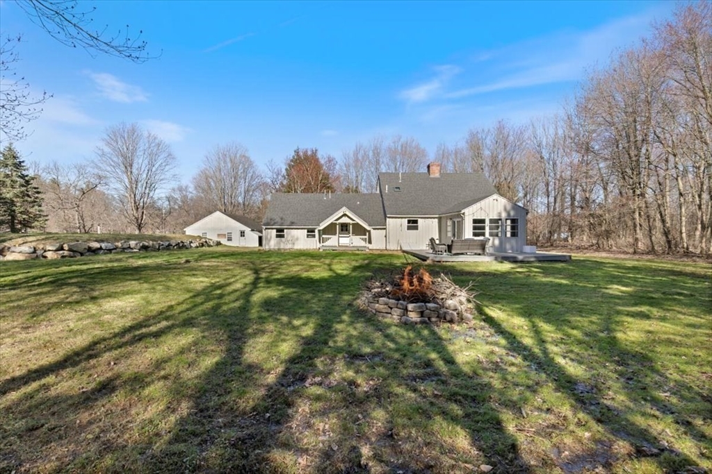 702 Main Street Boxford, MA 01921 - Photo 36 of 40