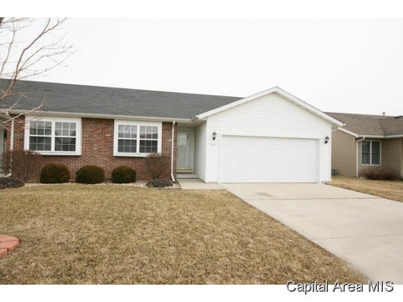 2010 Cormorant Drive Springfield, IL 62711 - Photo 1 of 11 Gallery Image 1