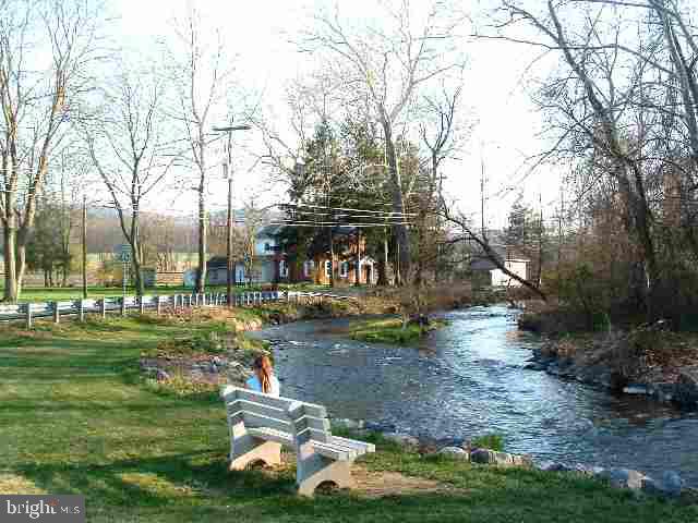 540 Pine Road Carlisle, PA 17015 - Photo 11 of 12 Gallery Image 11