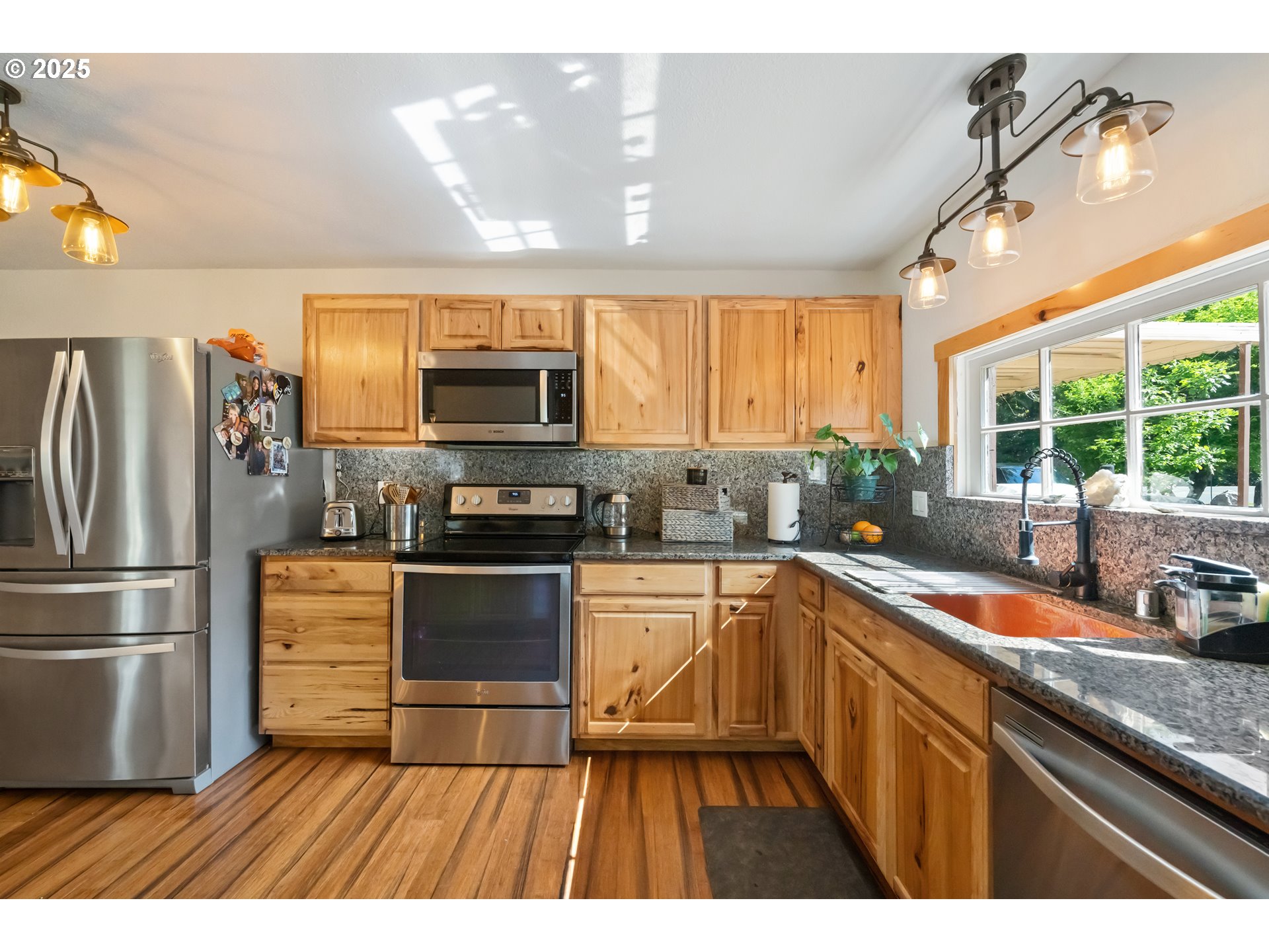 99996 Lone Pine Lane Myrtle Point, OR 97458 - Photo 17 of 47