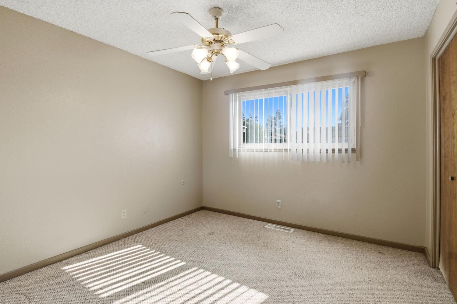 200 Drexel Avenue Turlock, CA 95382 - Photo 15 of 23