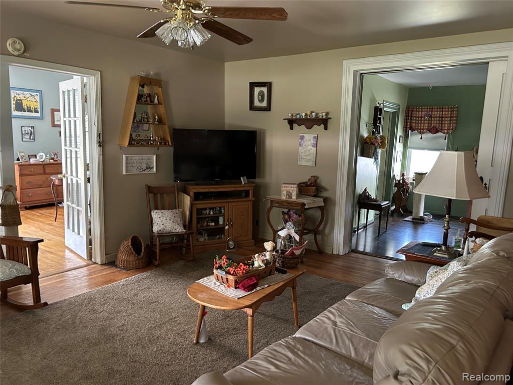 1429 East Caro Road Caro, MI 48723 - Photo 8 of 18