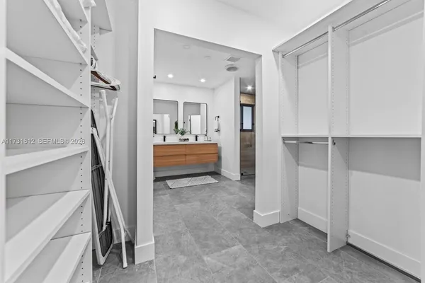 $3,599,000 | 14875 Southwest 212th Street, Miami, FL 33187