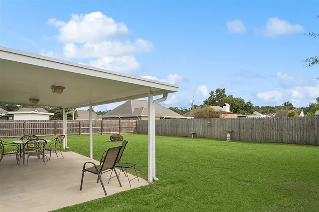 $215,000 | 20344 Rue Jondolyn, Ponchatoula, LA 70454