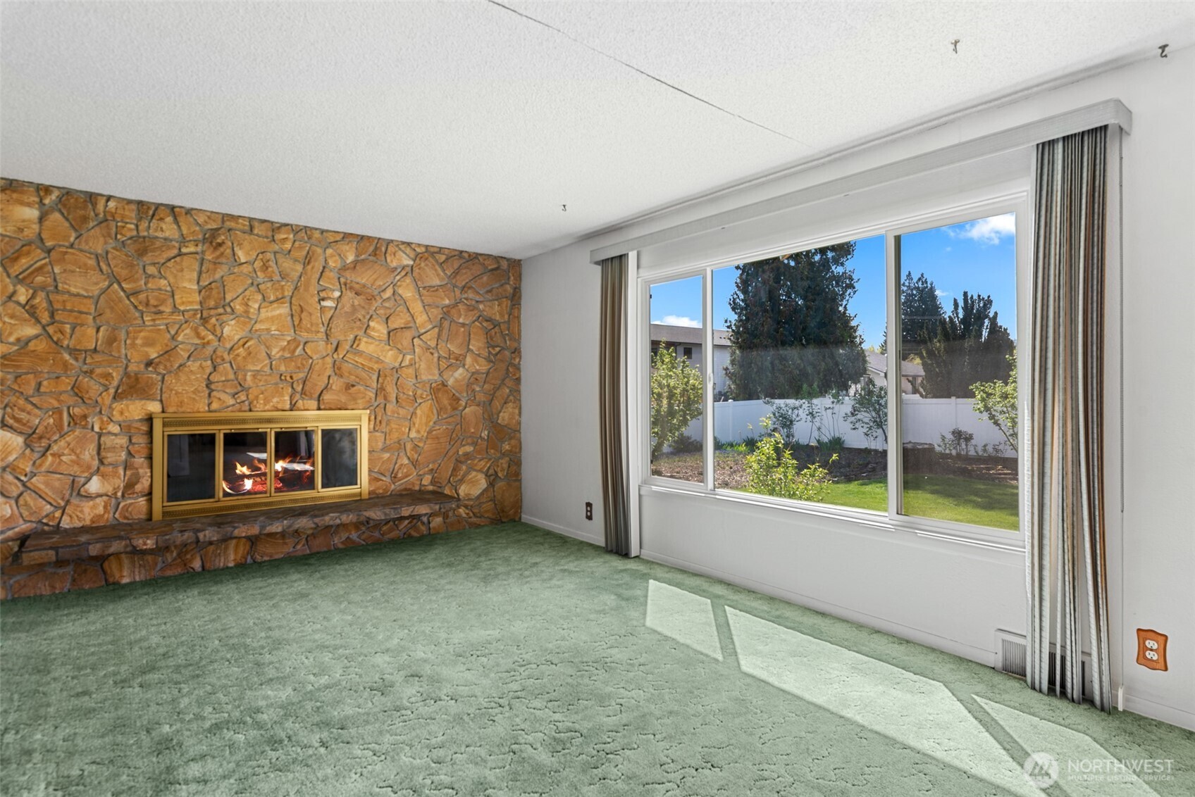 1427 2nd Street Wenatchee, WA 98801 - Photo 16 of 31