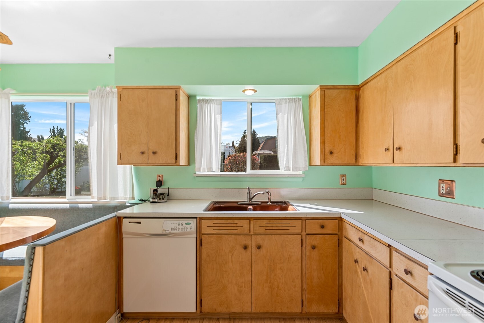 1427 2nd Street Wenatchee, WA 98801 - Photo 10 of 31
