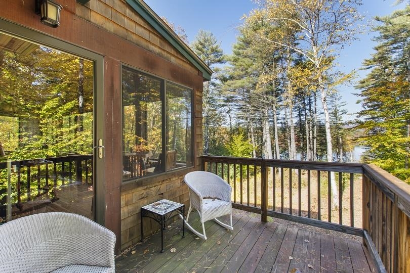 92 Singing Eagle Road Moultonborough, NH 03254 - Photo 6 of 36