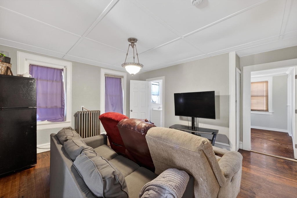 96 John Street Fall River, MA 02721 - Photo 26 of 40