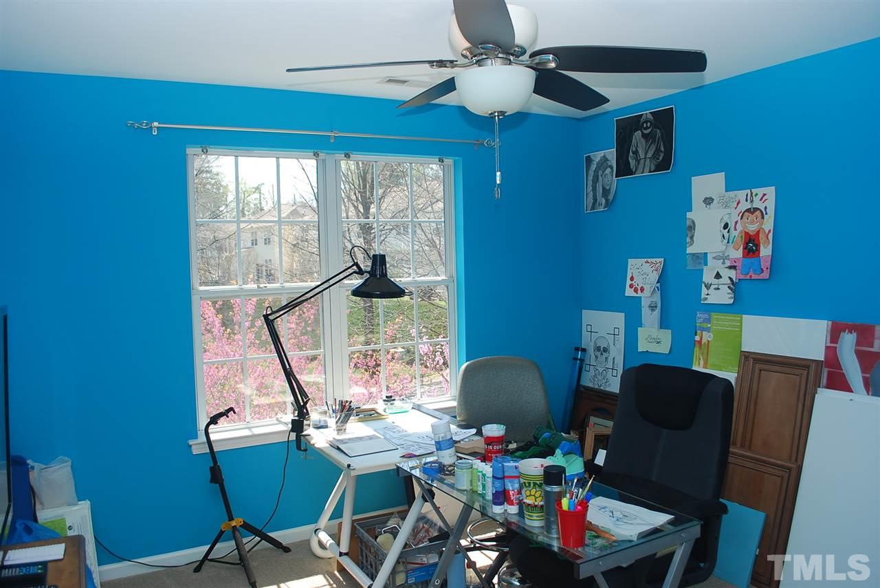 2010 Lost Lane Raleigh, NC 27603 - Photo 11 of 14 Gallery Image 11