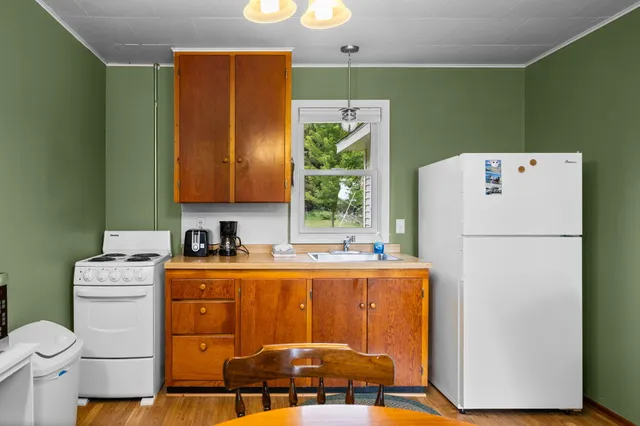 $459,900 | 10840 Torch Light Lane, Central Lake, MI 49622