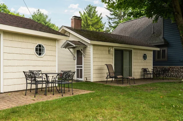 $459,900 | 10840 Torch Light Lane, Central Lake, MI 49622