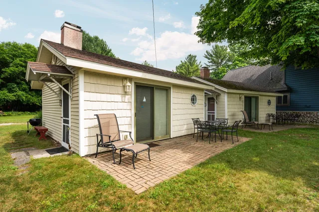 $459,900 | 10840 Torch Light Lane, Central Lake, MI 49622