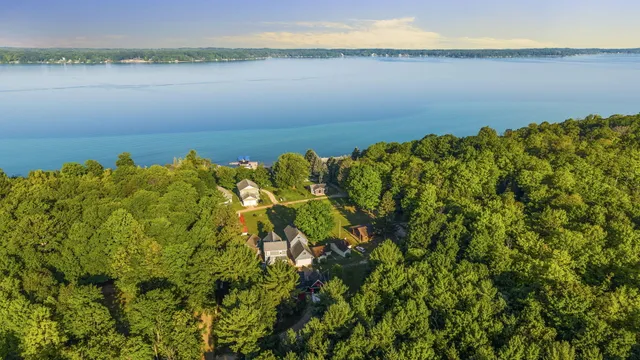 $459,900 | 10840 Torch Light Lane, Central Lake, MI 49622