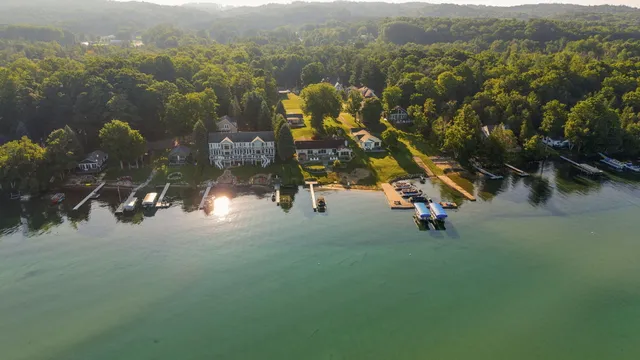 $459,900 | 10840 Torch Light Lane, Central Lake, MI 49622