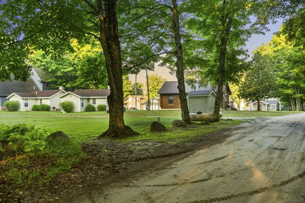 $459,900 | 10840 Torch Light Lane, Central Lake, MI 49622