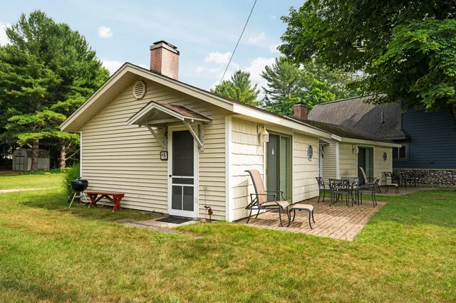 $459,900 | 10840 Torch Light Lane, Central Lake, MI 49622