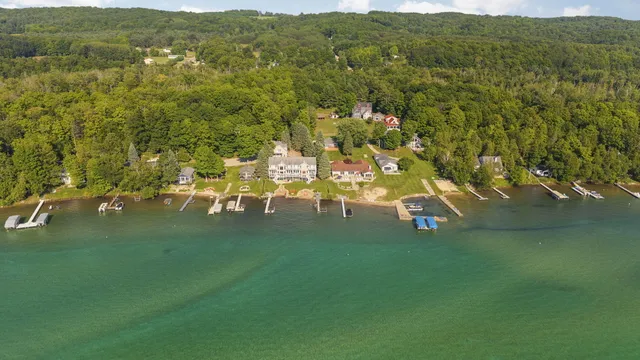 $459,900 | 10840 Torch Light Lane, Central Lake, MI 49622