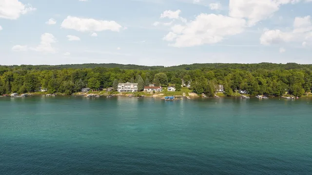 $459,900 | 10840 Torch Light Lane, Central Lake, MI 49622