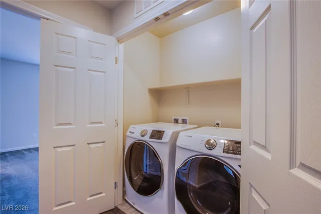 $2,465 | 8256 Nebula Cloud Avenue, Las Vegas, NV 89131