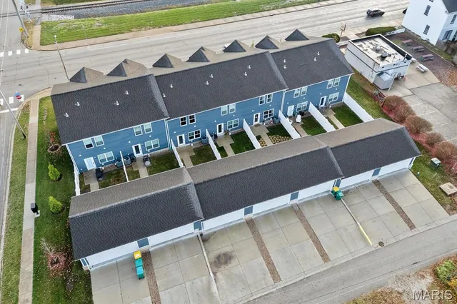 $342,500 | 204 West State Street, O'Fallon, IL 62269