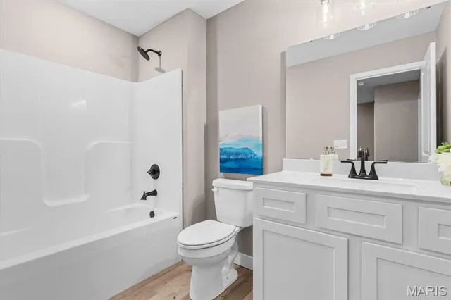 $342,500 | 204 West State Street, O'Fallon, IL 62269