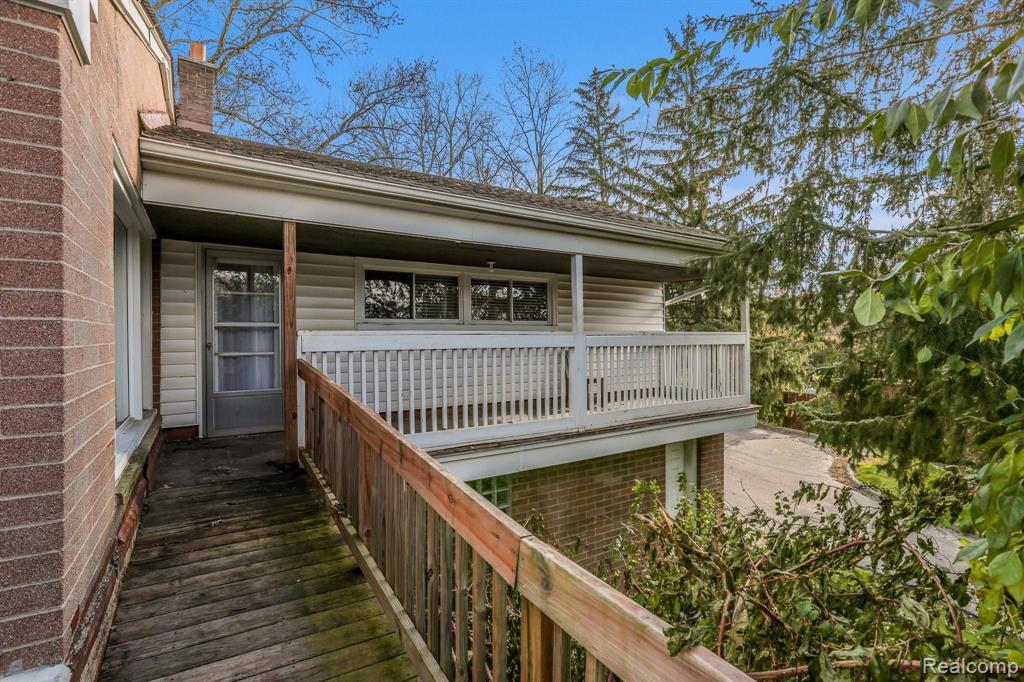 25304 Farmington Road Farmington Hills, MI 48336 - Photo 57 of 62