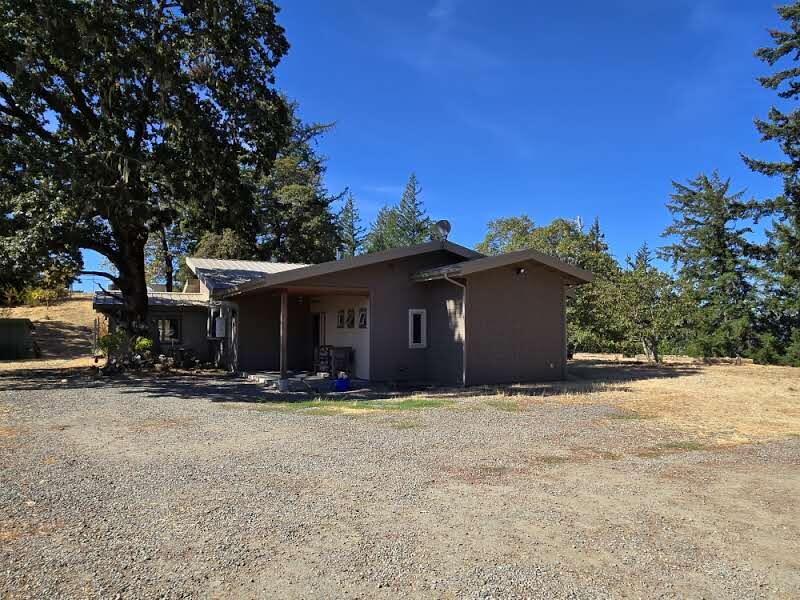 45 Dean Creek Road Redway, CA 95560 - Photo 3 of 70