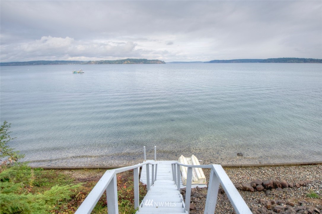 7618 Andrews Beach Road Northeast Olympia, WA 98516 - Photo 20 of 25 Gallery Image 20