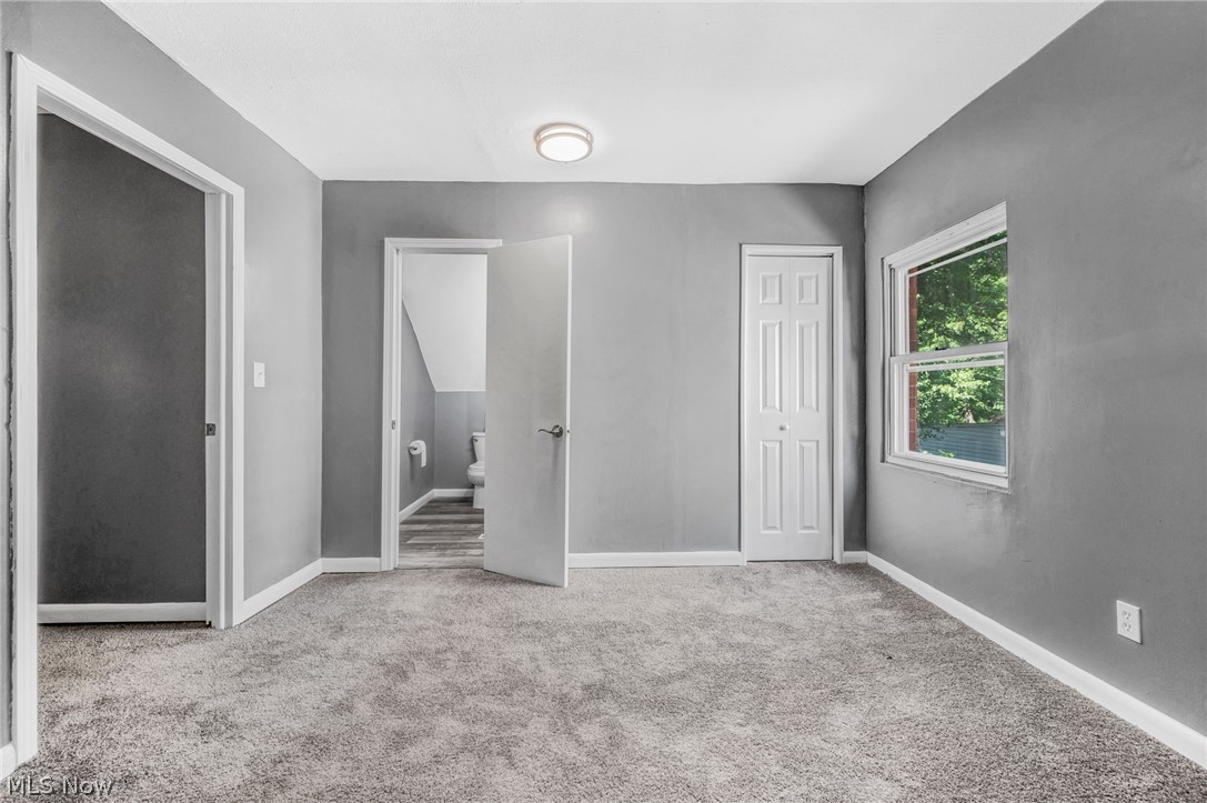 4373 Neville Road Cleveland, OH 44121 - Photo 27 of 42