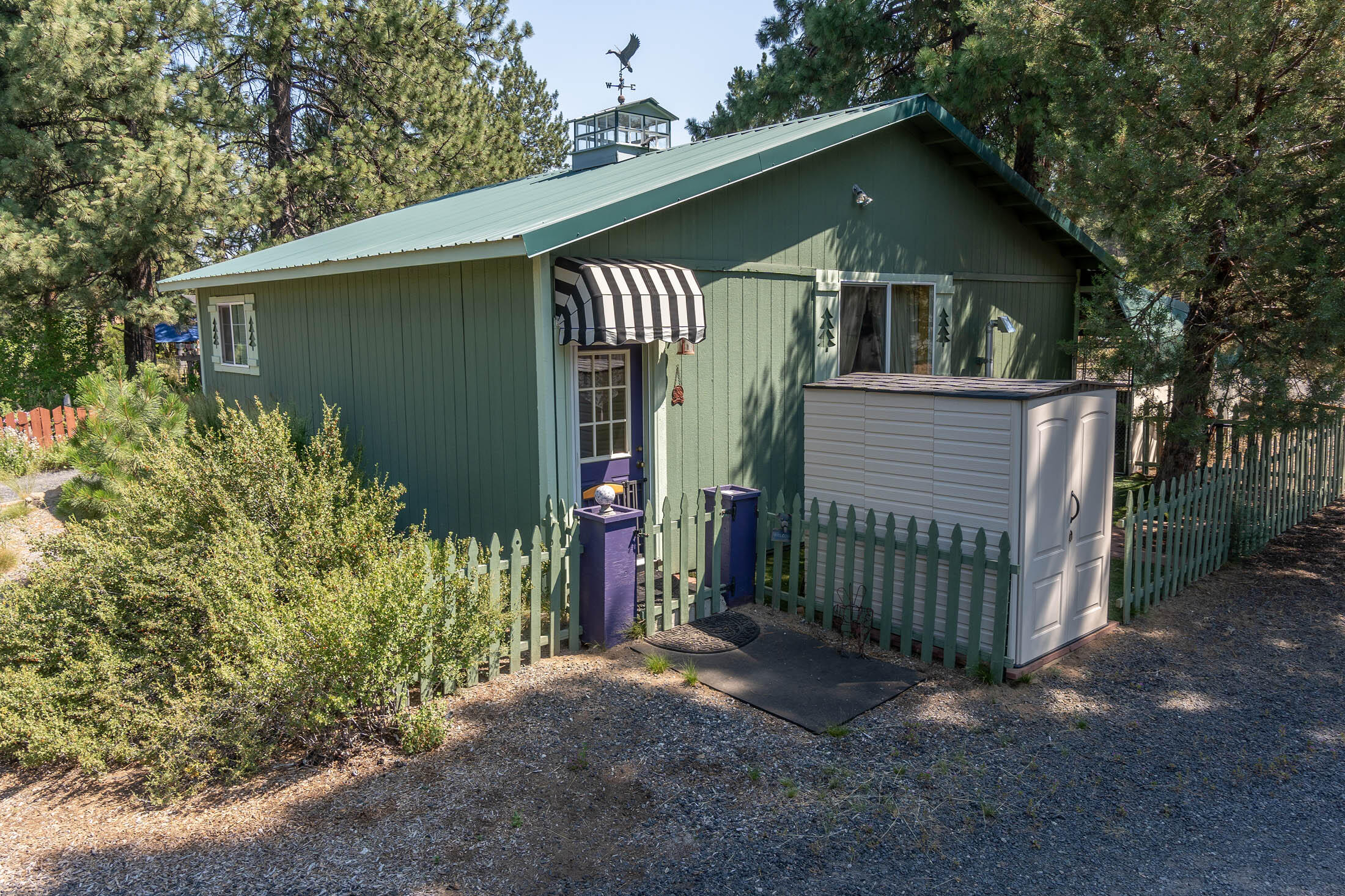 59860 Cheyenne Road Bend, OR 97702 - Photo 14 of 39 28