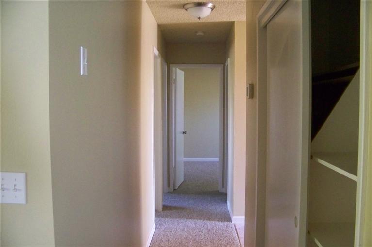 1129 Merced Street Madera, CA 93638 - Photo 4 of 15 Gallery Image 4