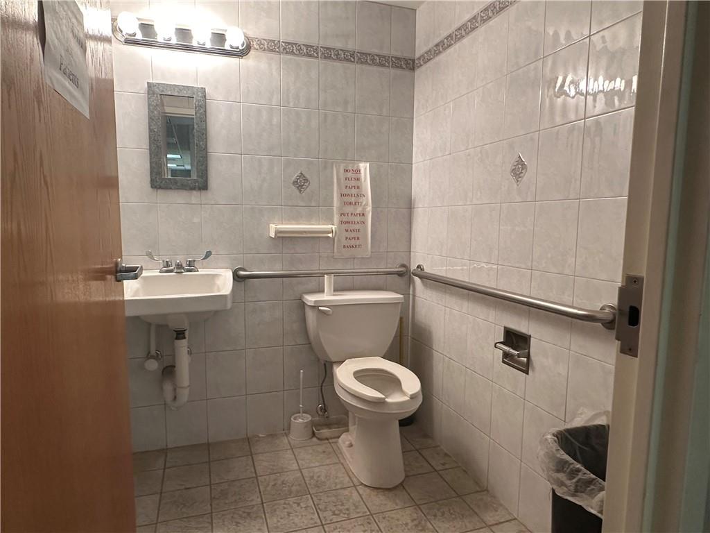 3901 Nostrand Avenue, Unit LL4 Brooklyn, NY 11235 - Photo 6 of 9