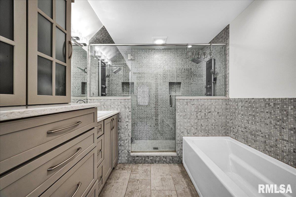 9517 West Whittingham Point Mapleton, IL 61547 - Photo 44 of 62