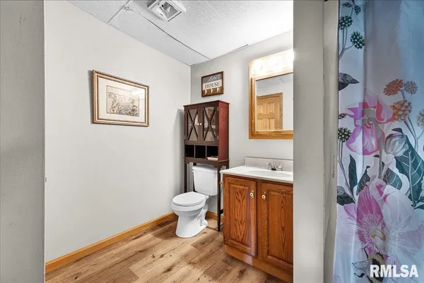 $525,000 | 9517 West Whittingham Point, Mapleton, IL 61547