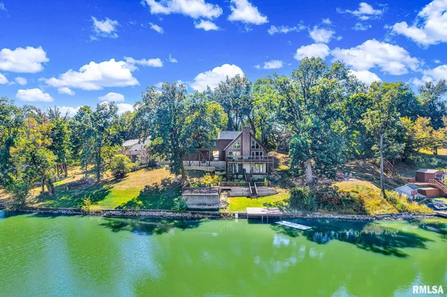 $525,000 | 9517 West Whittingham Point, Mapleton, IL 61547