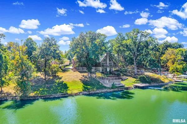 $525,000 | 9517 West Whittingham Point, Mapleton, IL 61547